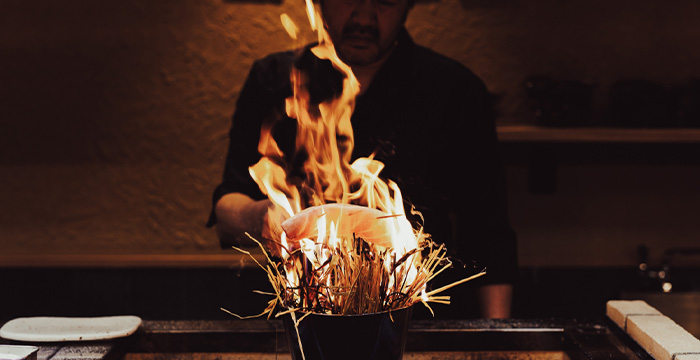 焼鳥と炉端　創の藁焼きイメージ