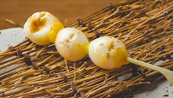 焼鳥と炉端　創の半熟うずら串